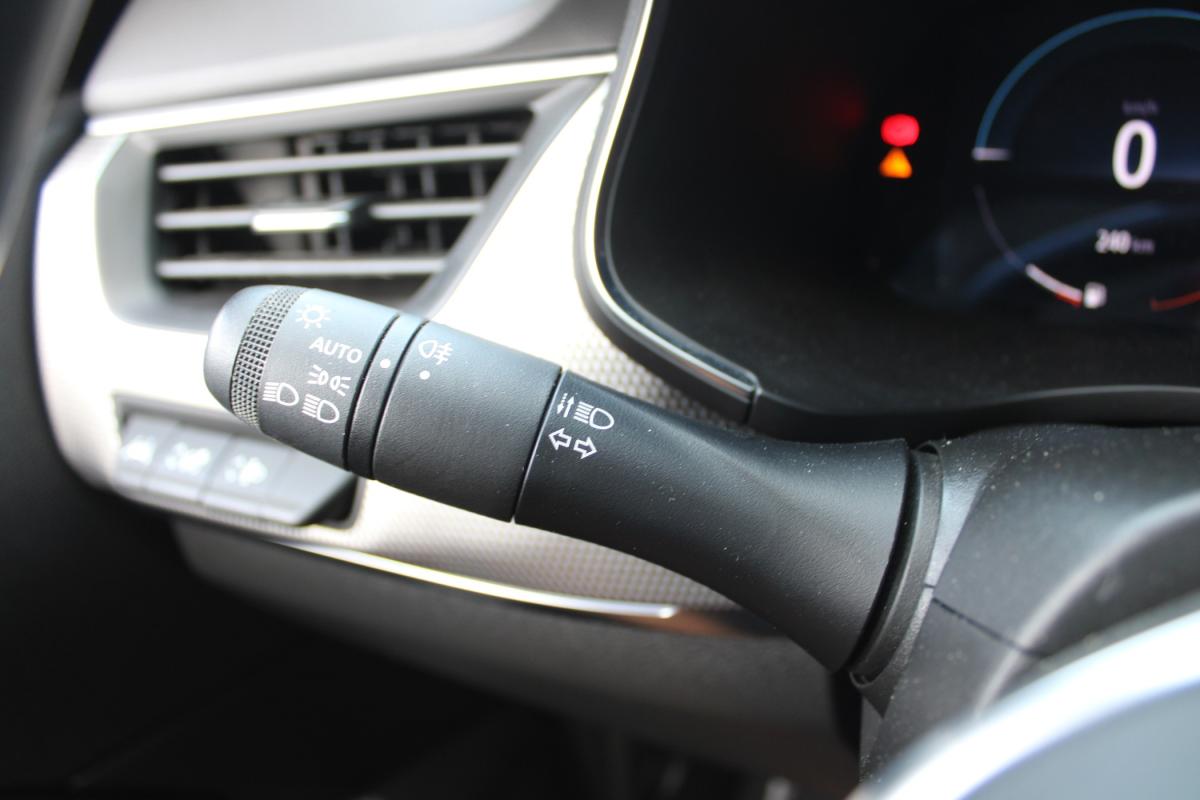 renault-arkana-2021-hibrido-a-gasolina-1598cc