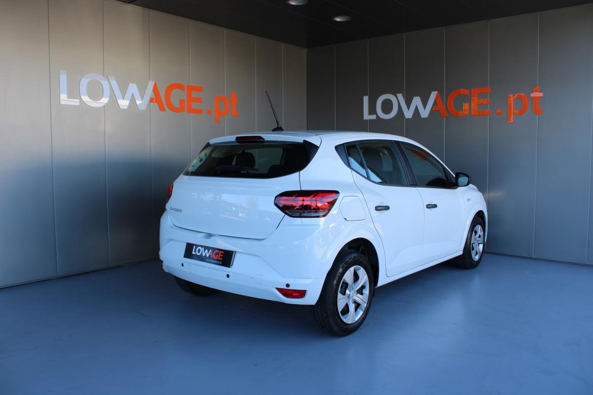 dacia-sandero-2024-gasolina-999cc