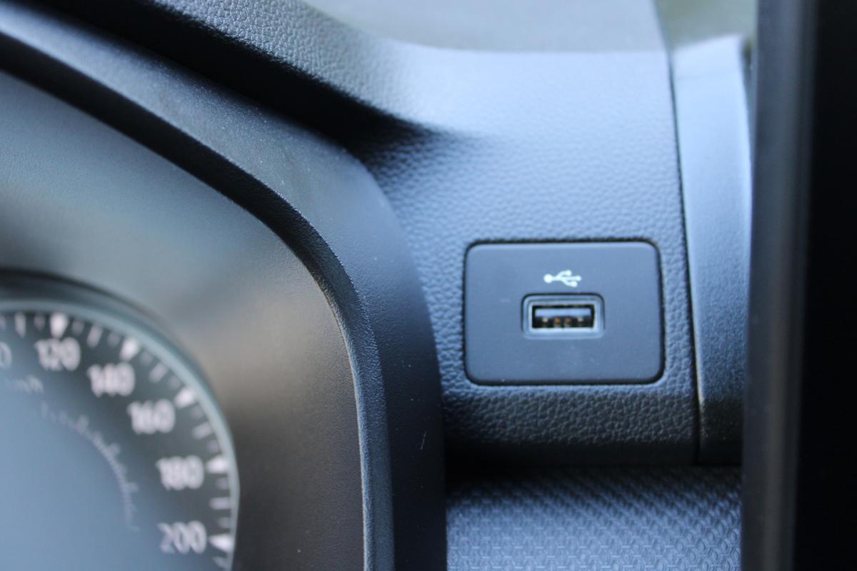 dacia-sandero-2024-gasolina-999cc
