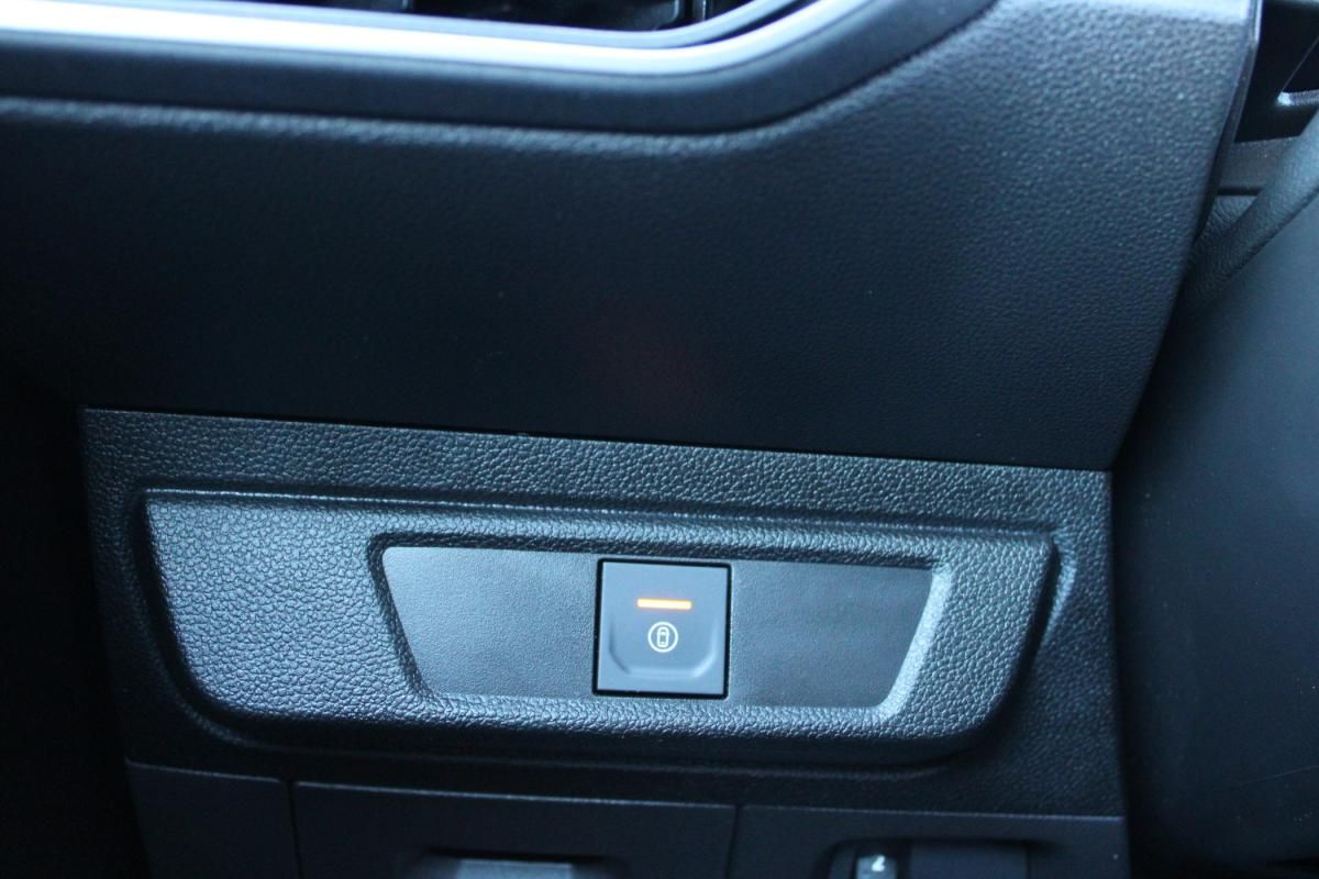 dacia-sandero-2024-gasolina-999cc
