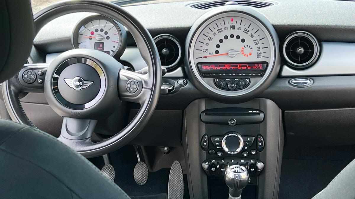 mini-coupe-1-6-2012-gasolina-1598cc
