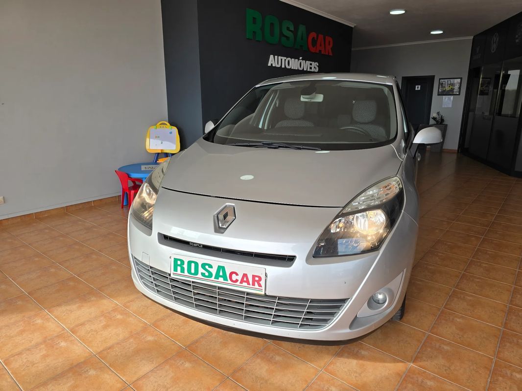 renault-grand-scenic-2011-diesel-1461cc