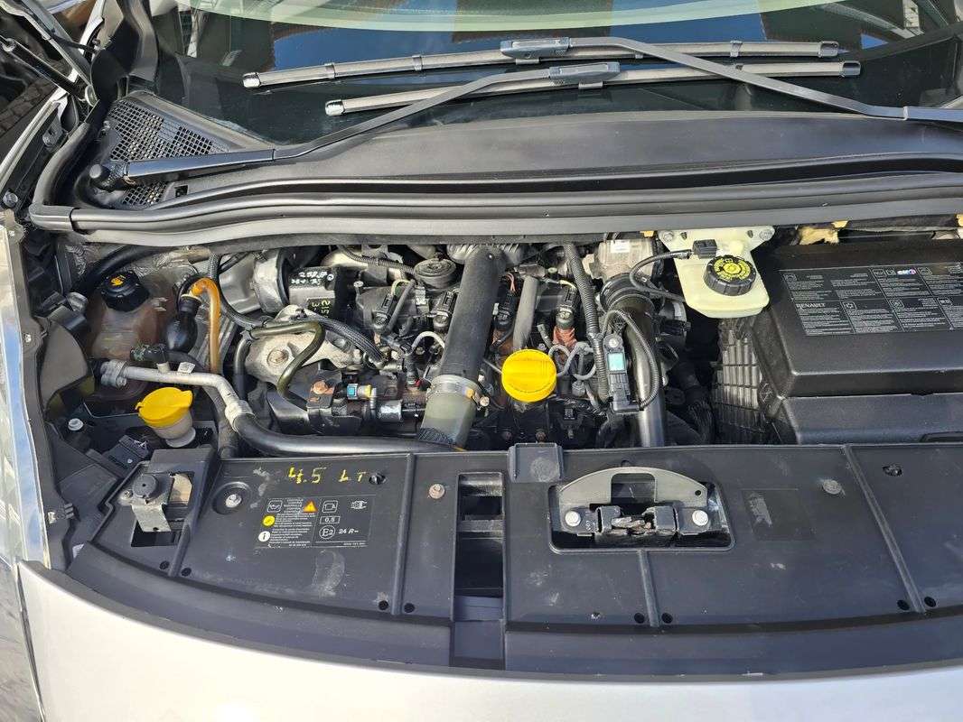 renault-grand-scenic-2011-diesel-1461cc