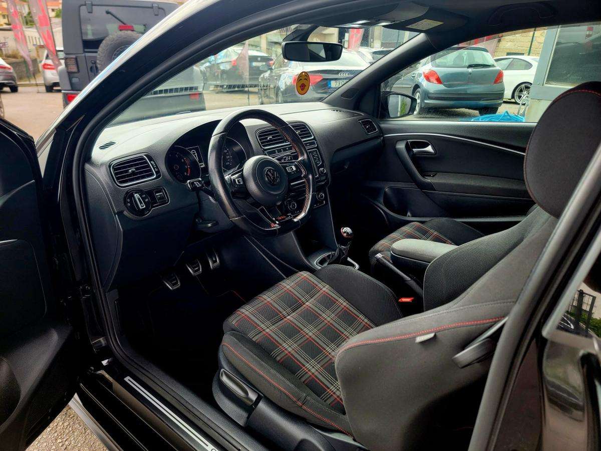 volkswagen-polo-2015-gasolina-1798cc