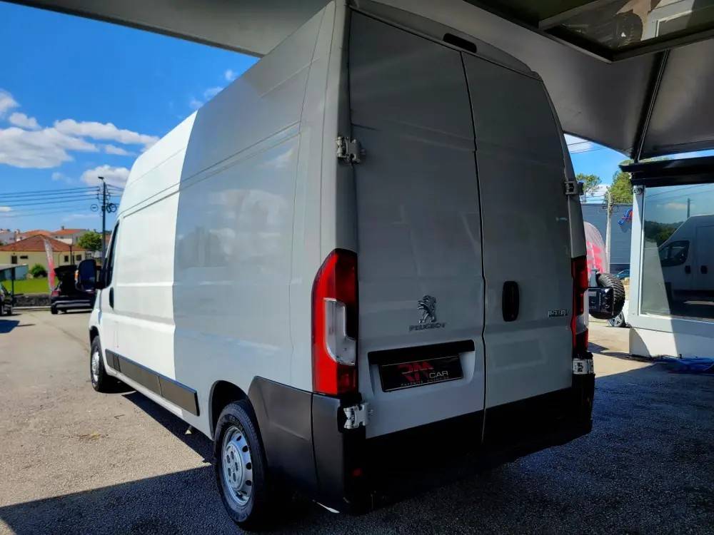 peugeot-boxer-2020-diesel-2179cc