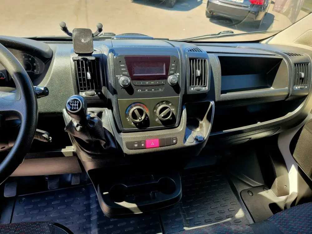 peugeot-boxer-2020-diesel-2179cc