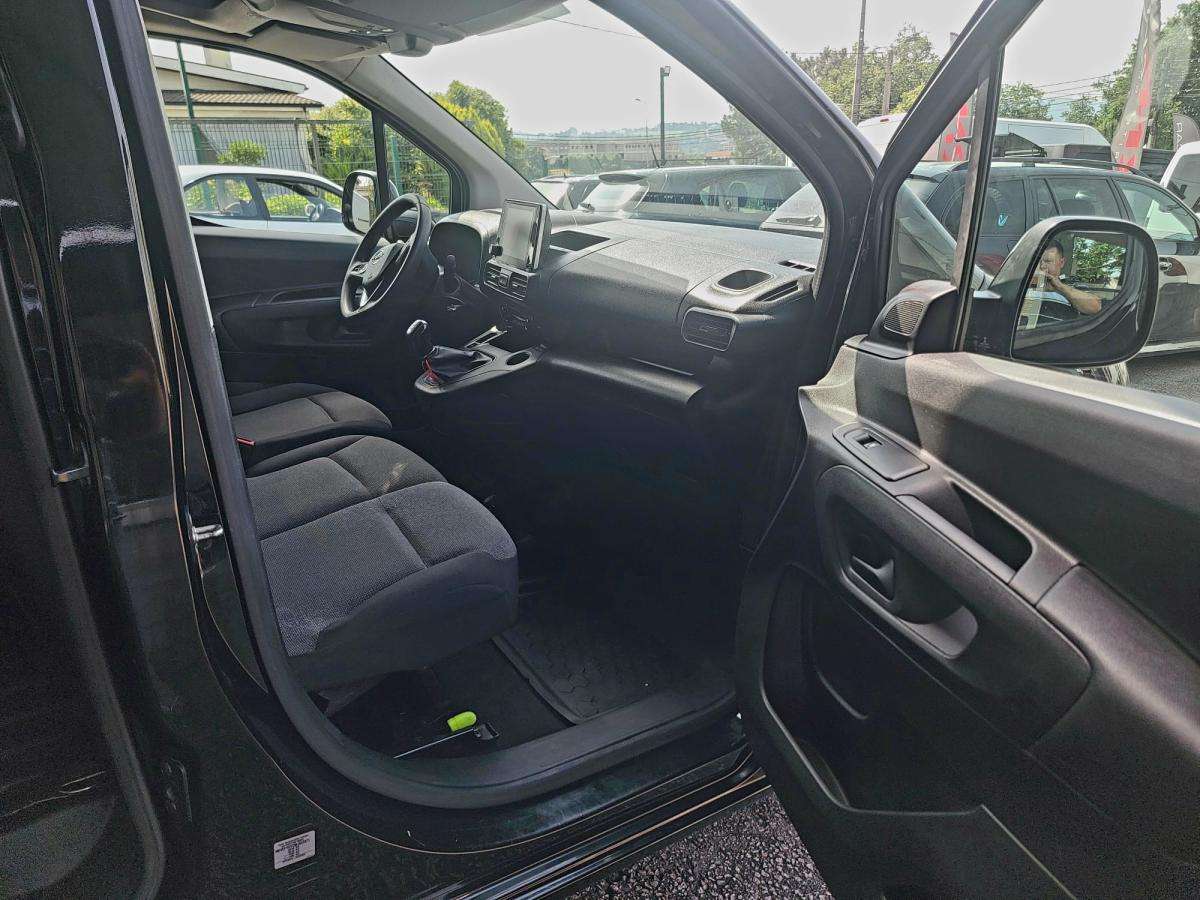 opel-combo-2021-diesel-1499cc