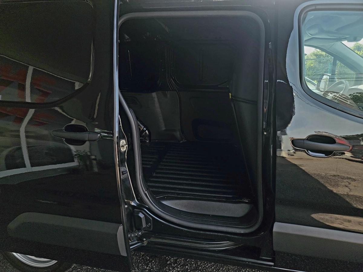 opel-combo-2021-diesel-1499cc