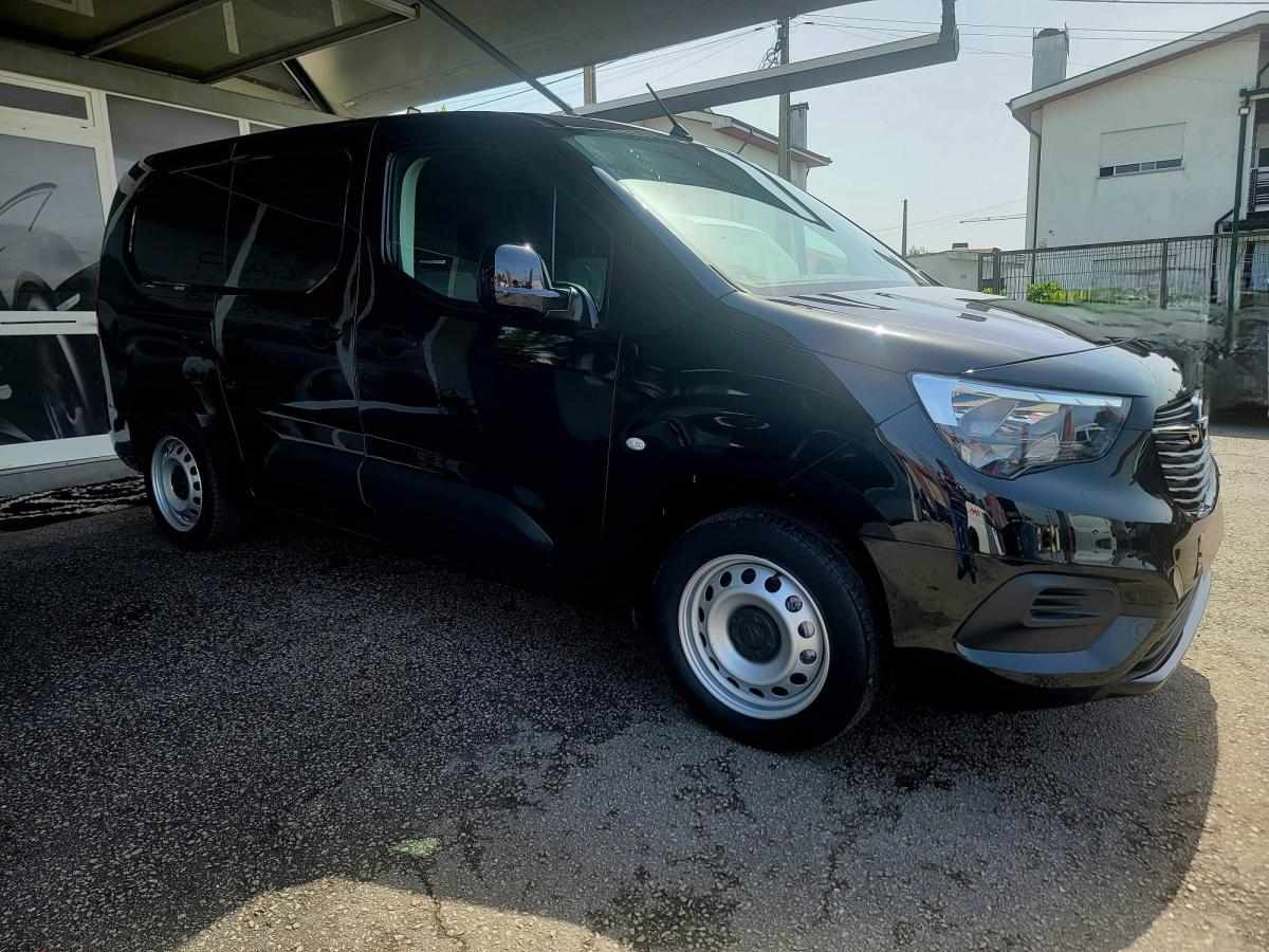 opel-combo-2021-diesel-1499cc