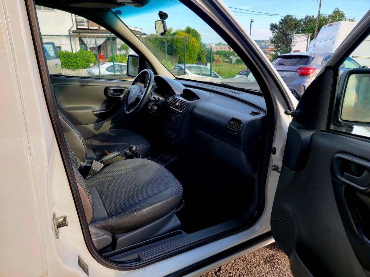 opel-combo-2005-diesel-1686cc