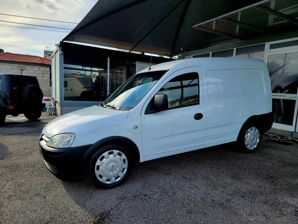 opel-combo-2005-diesel-1686cc