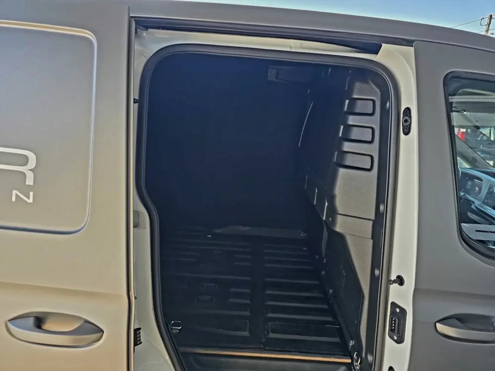 volkswagen-caddy-2020-diesel-1968cc