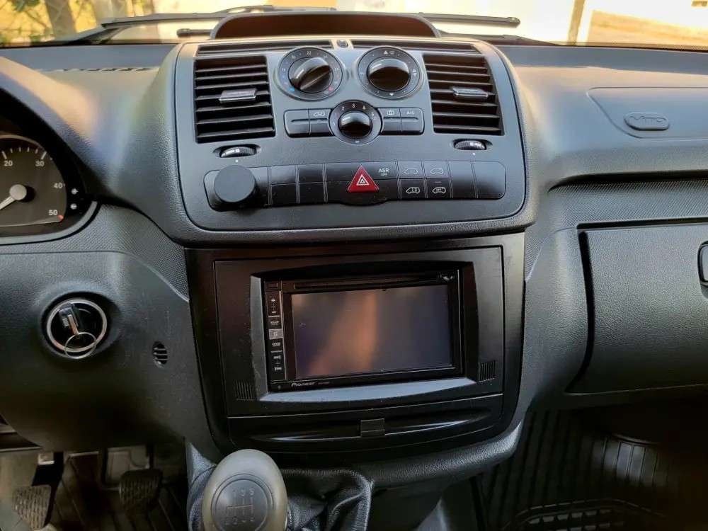 mercedes-benz-vito-2014-diesel-2143cc