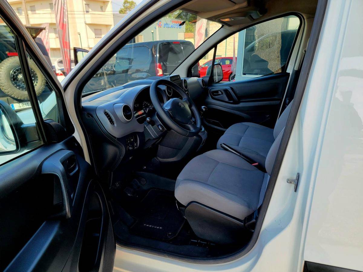 peugeot-partner-2016-diesel-1560cc