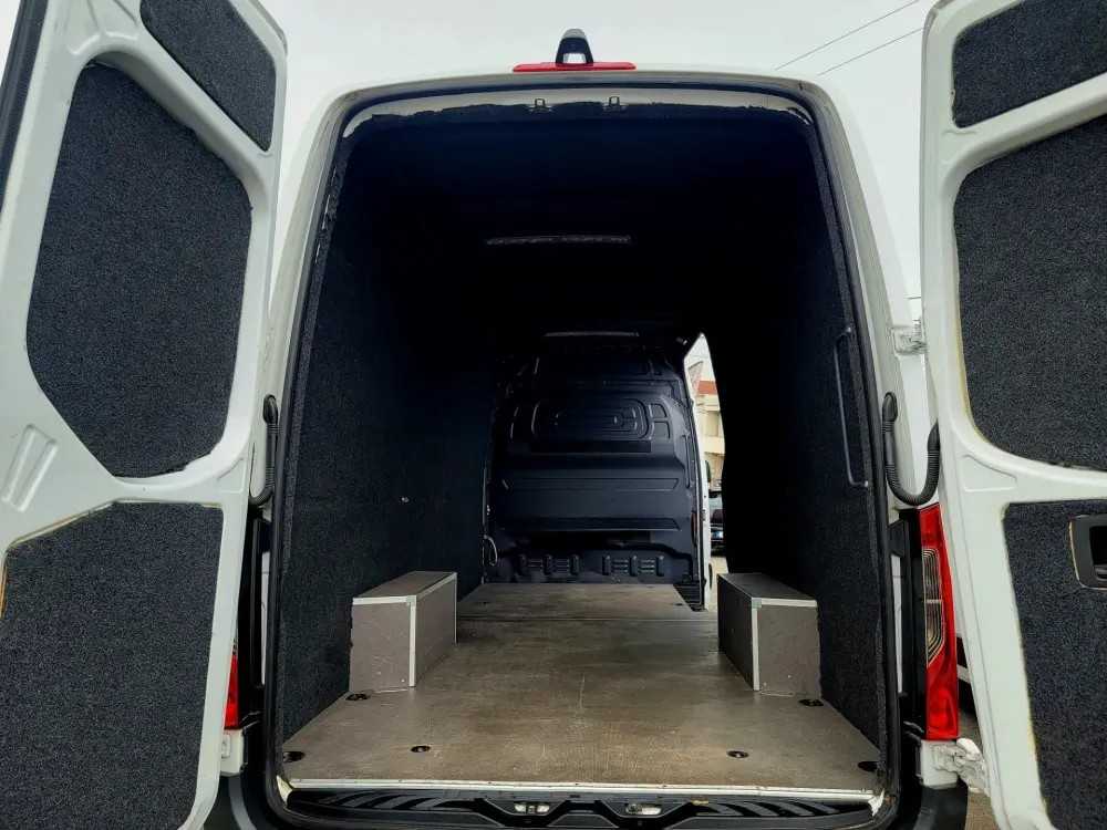 mercedes-benz-sprinter-2021-diesel-1950cc