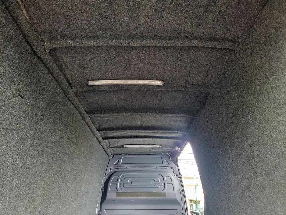 mercedes-benz-sprinter-2021-diesel-1950cc