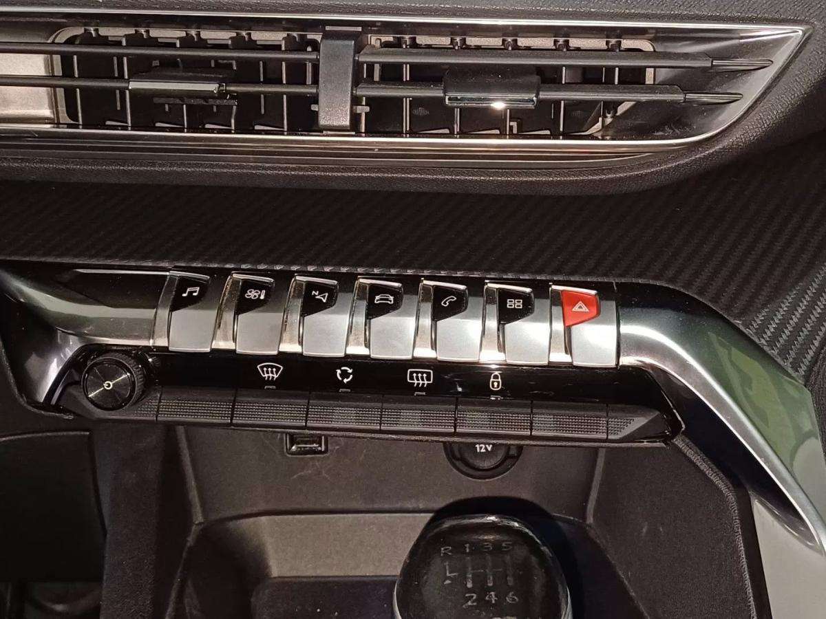 peugeot-3008-2020-diesel-1499cc