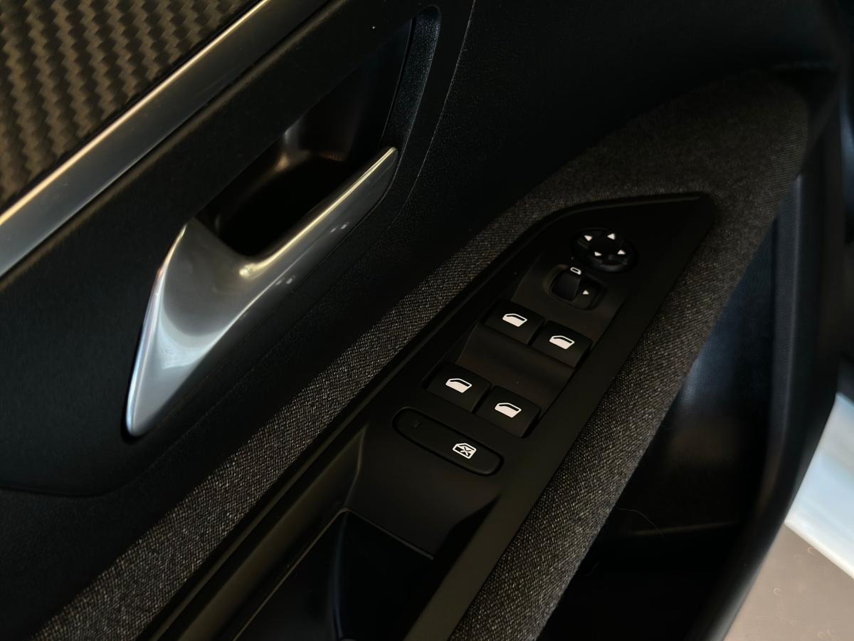 peugeot-3008-2019-diesel-1499cc