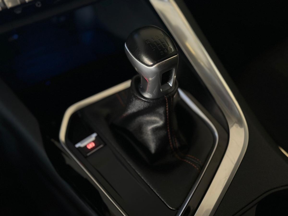 peugeot-3008-2019-diesel-1499cc
