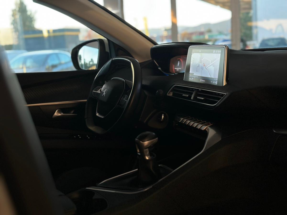 peugeot-3008-2019-diesel-1499cc