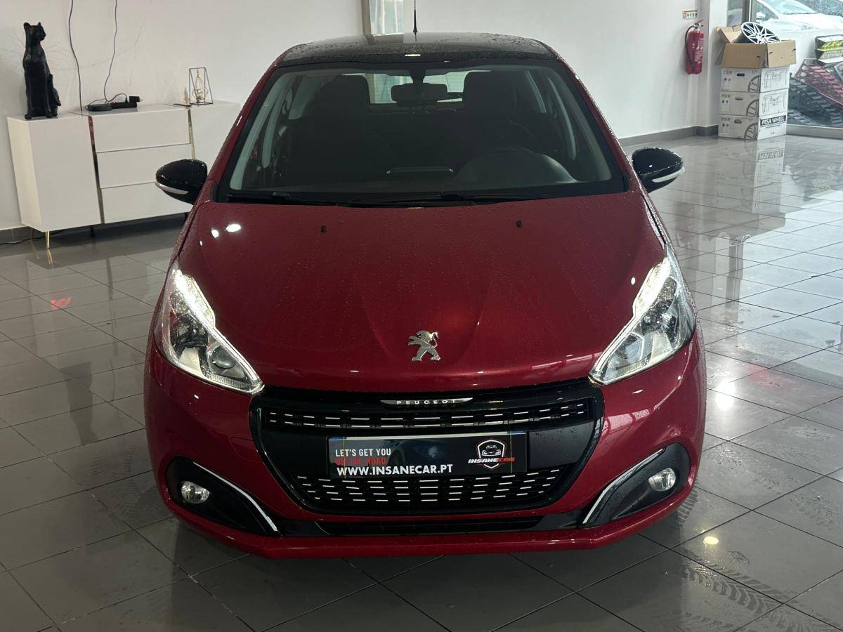 peugeot-208-2017-gasolina-1199cc