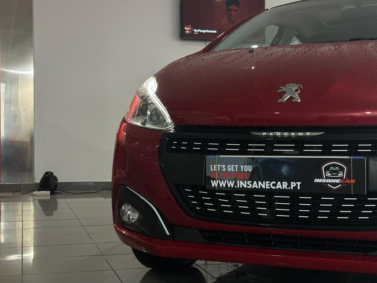 peugeot-208-2017-gasolina-1199cc