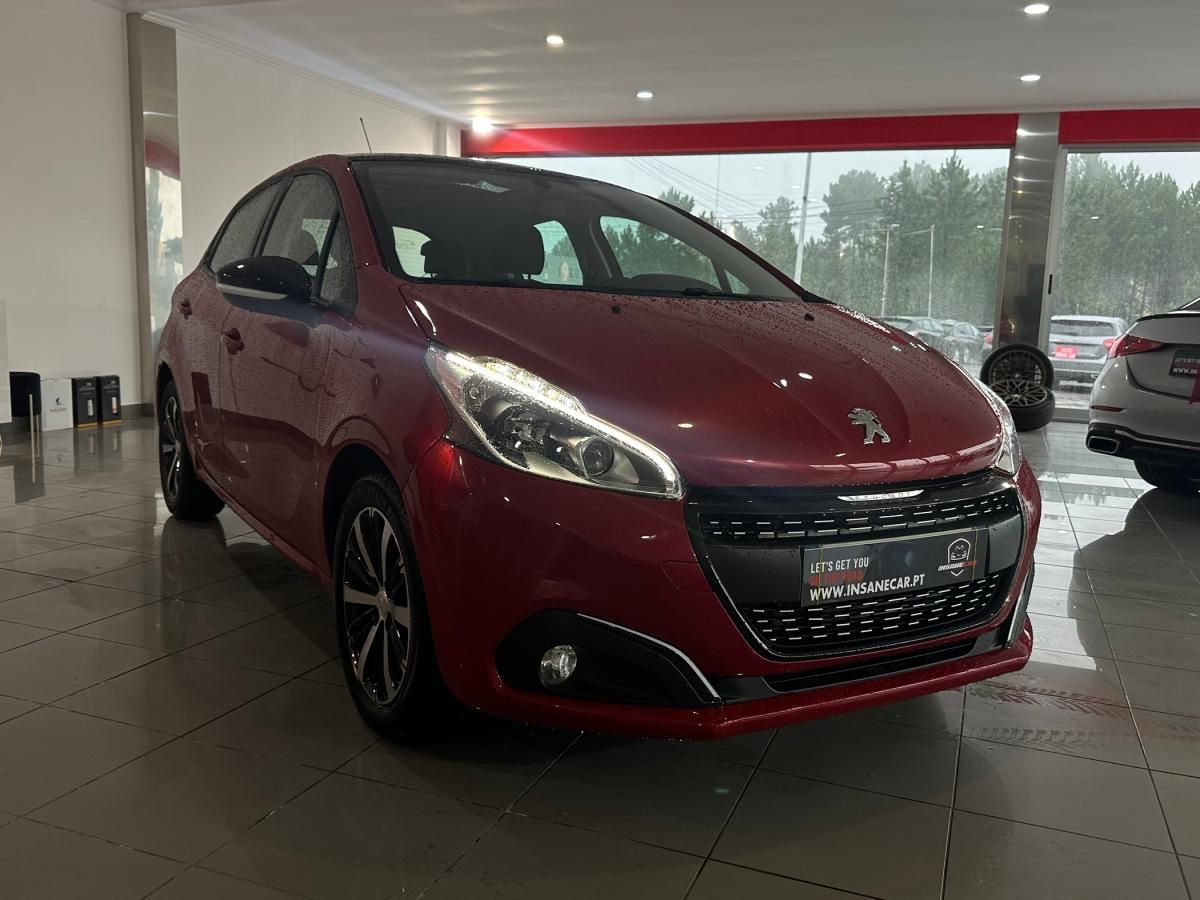 peugeot-208-2017-gasolina-1199cc