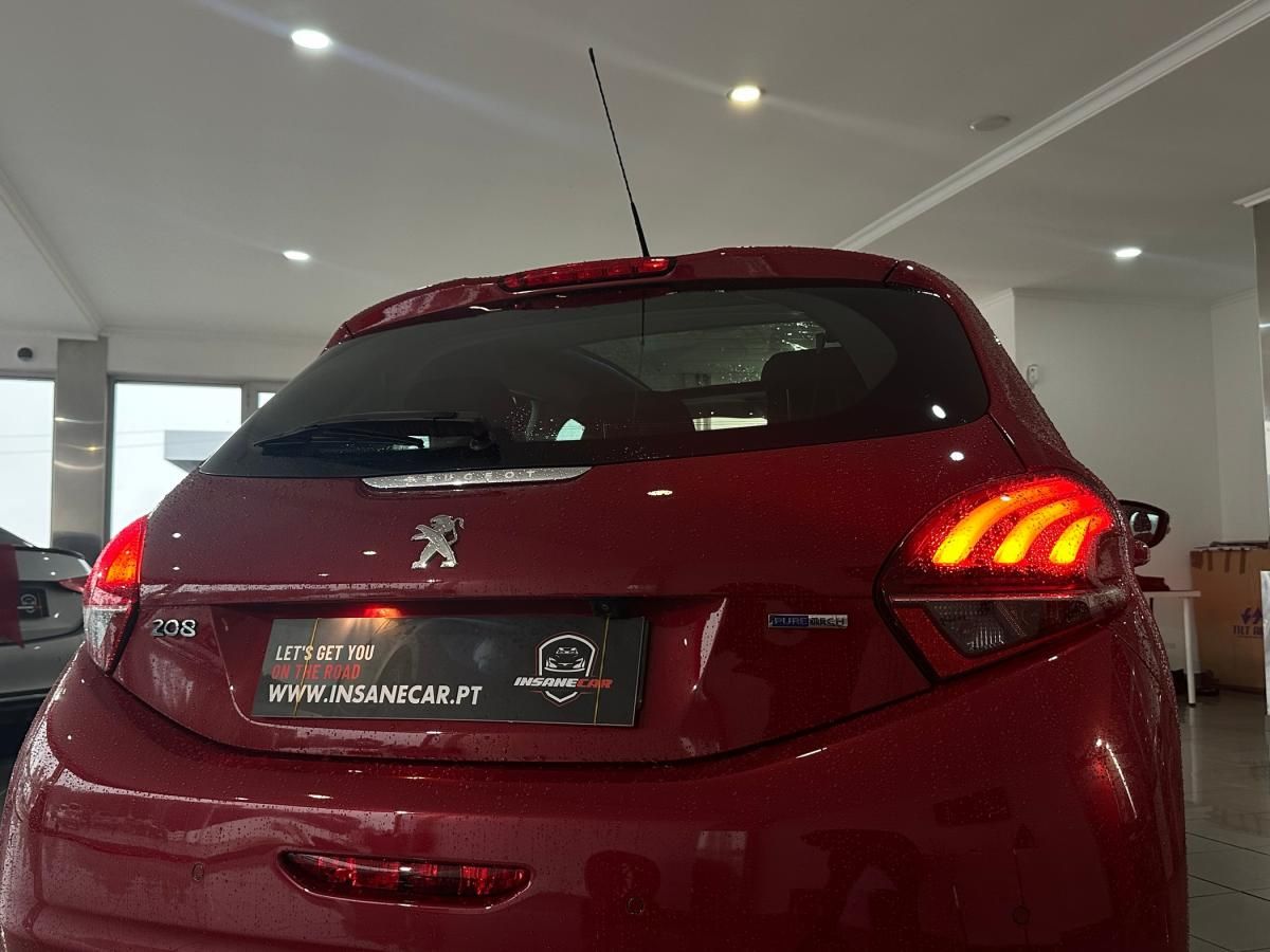 peugeot-208-2017-gasolina-1199cc