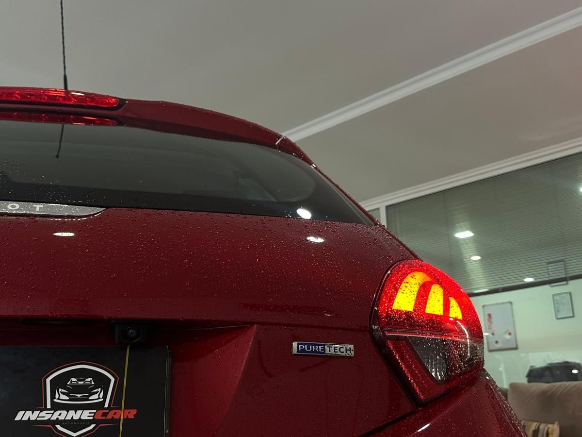 peugeot-208-2017-gasolina-1199cc