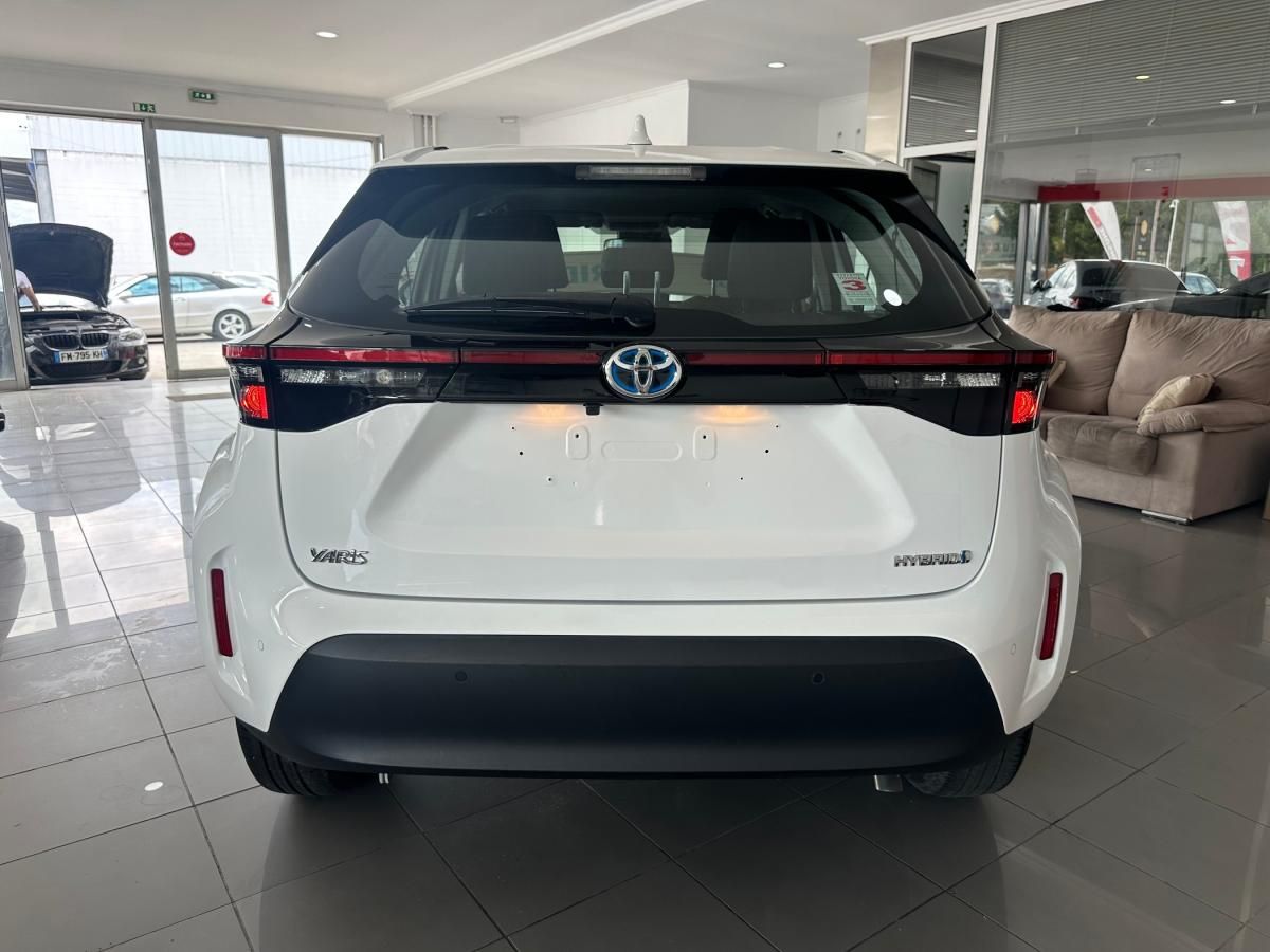 toyota-yaris-cross-2022-hibrido-a-gasolina-1490cc