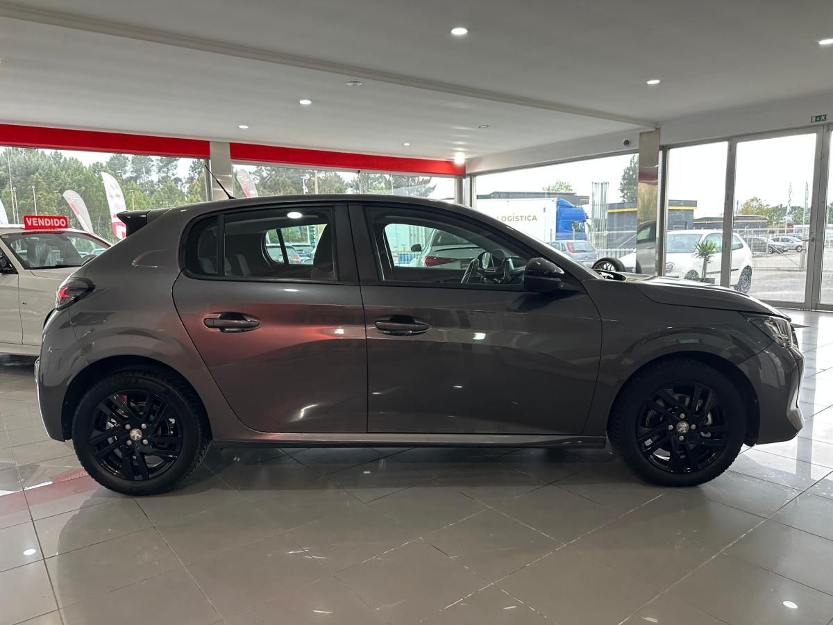 peugeot-208-2022-gasolina-1199cc