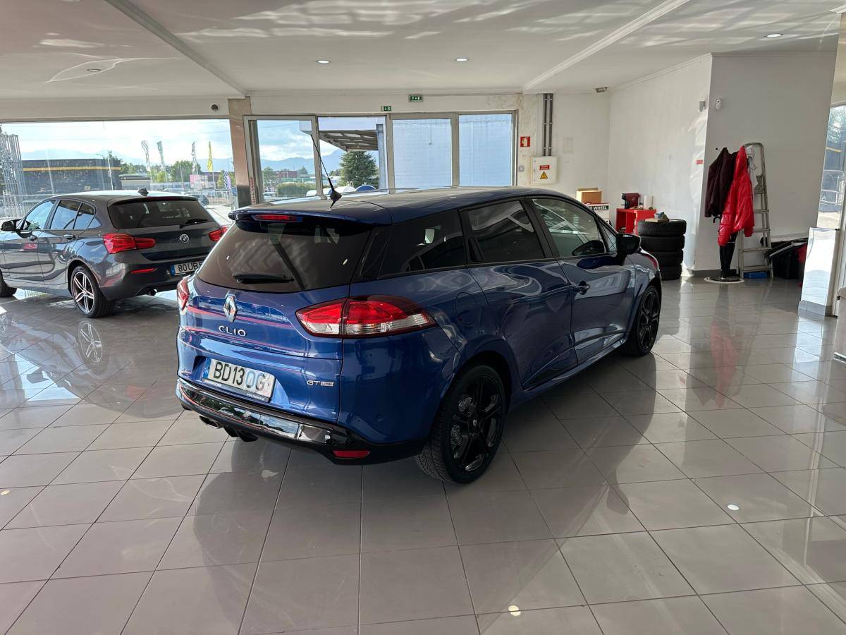 renault-clio-sport-tourer-2018-diesel-1461cc