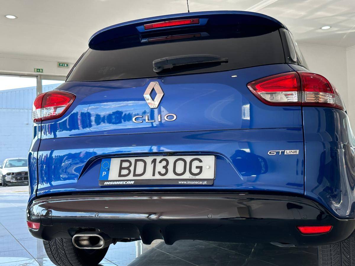 renault-clio-sport-tourer-2018-diesel-1461cc