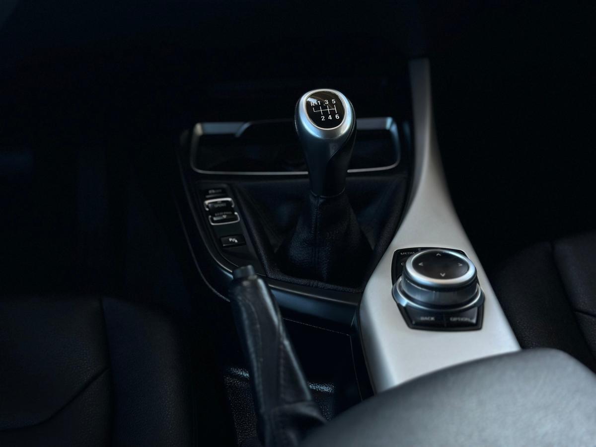 bmw-serie-1-2018-diesel-1496cc
