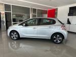 peugeot-208-2015-gasolina-1199cc