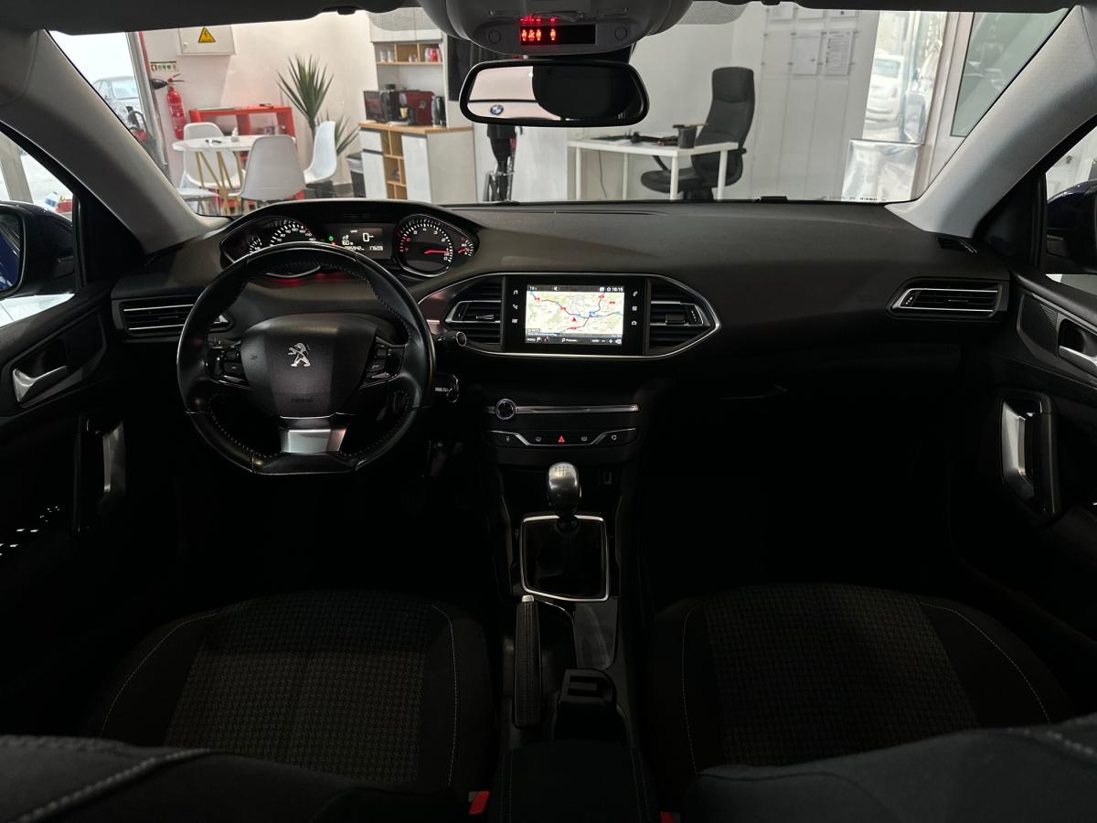 peugeot-308-sw-2018-gasolina-1199cc