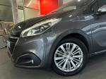 peugeot-208-2017-gasolina-1199cc