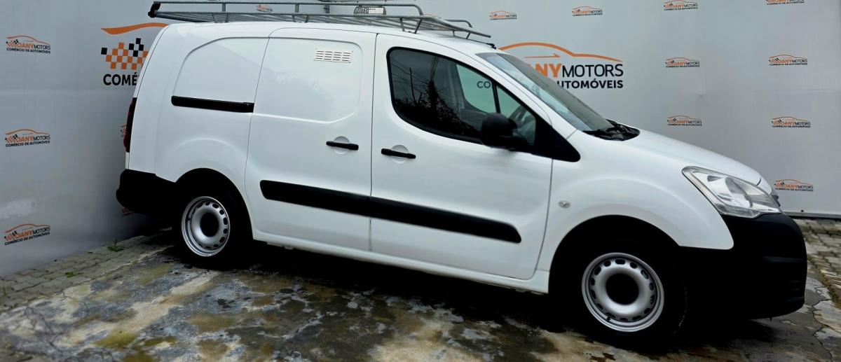 peugeot-partner-2017-diesel-1560cc