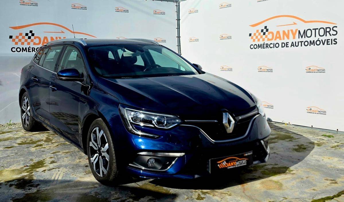 renault-megane-sport-tourer-2018-diesel-1461cc