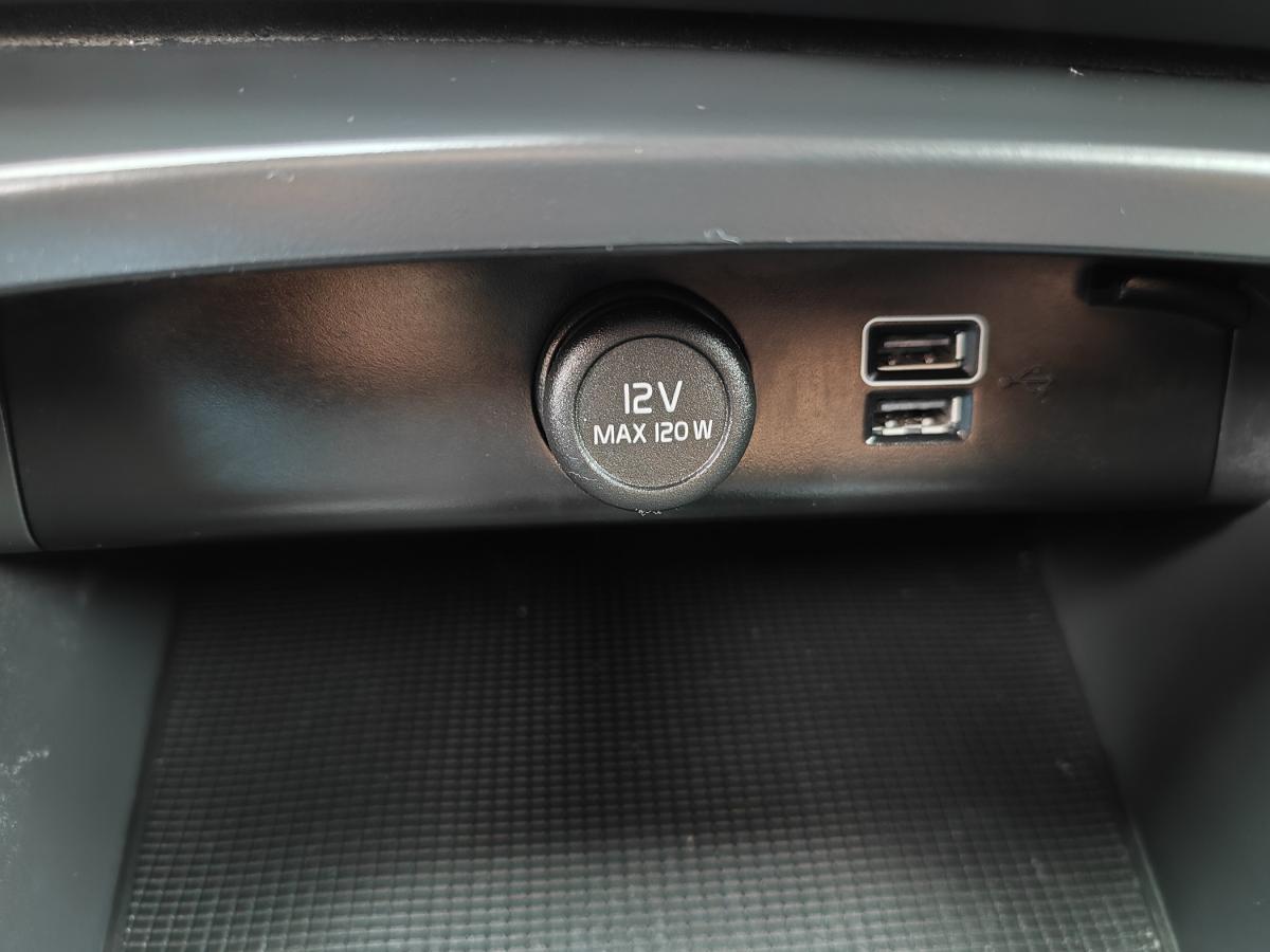 volvo-xc40-2020-diesel-1969cc