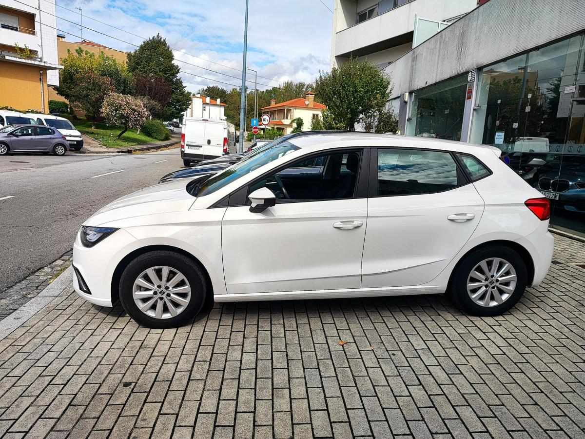 seat-ibiza-2023-gasolina-999cc
