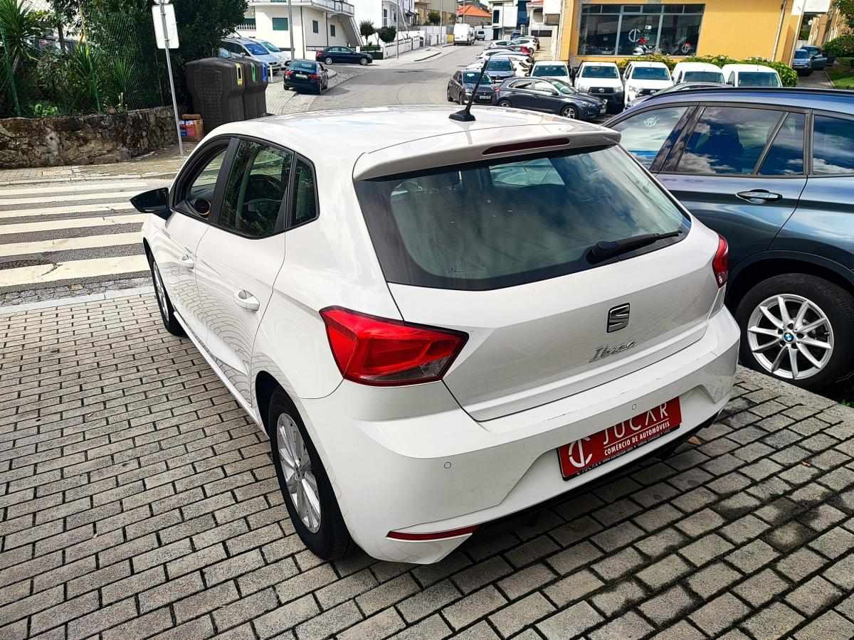 seat-ibiza-2023-gasolina-999cc