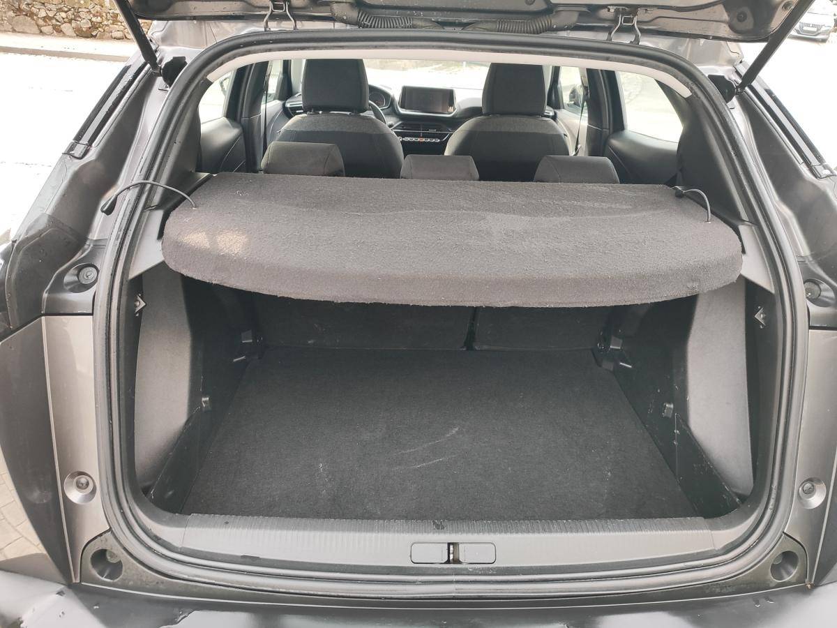 peugeot-2008-2022-diesel-1499cc
