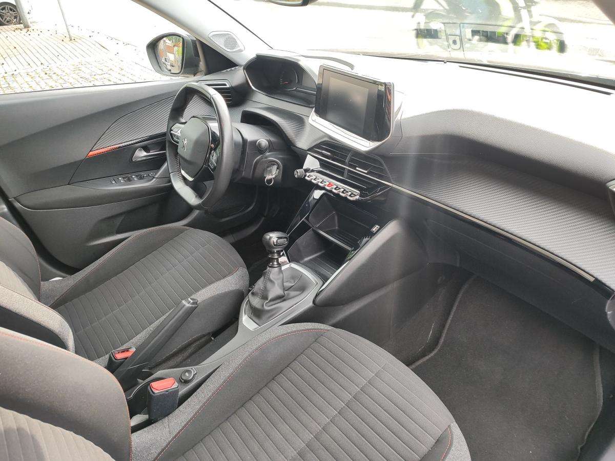 peugeot-2008-2022-diesel-1499cc