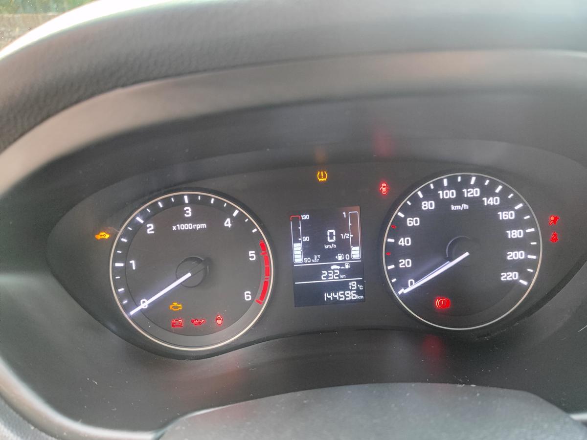 hyundai-i20-2017-diesel-1120cc