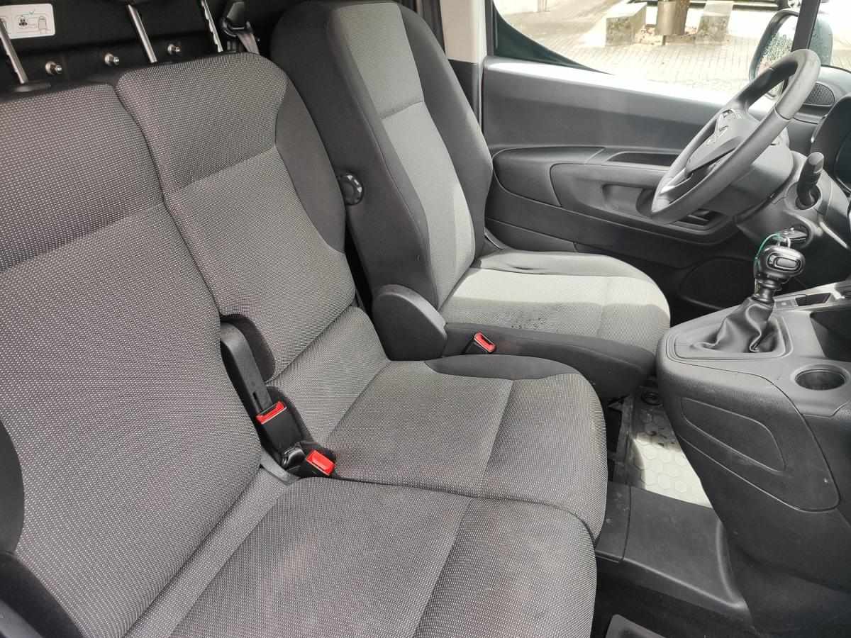 opel-combo-2022-diesel-1499cc