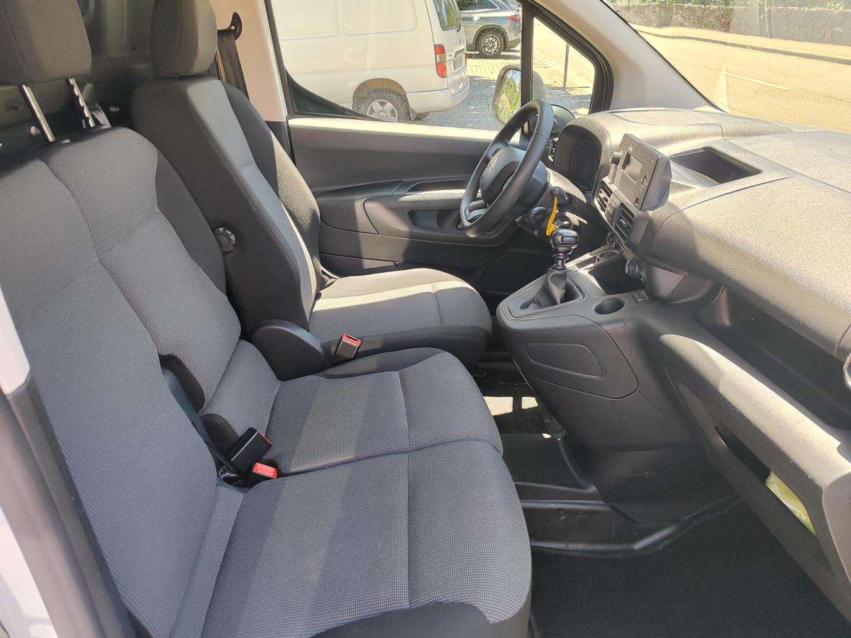 citroen-berlingo-2022-diesel-1499cc