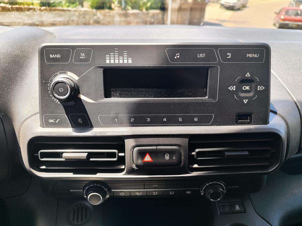 citroen-berlingo-2022-diesel-1499cc