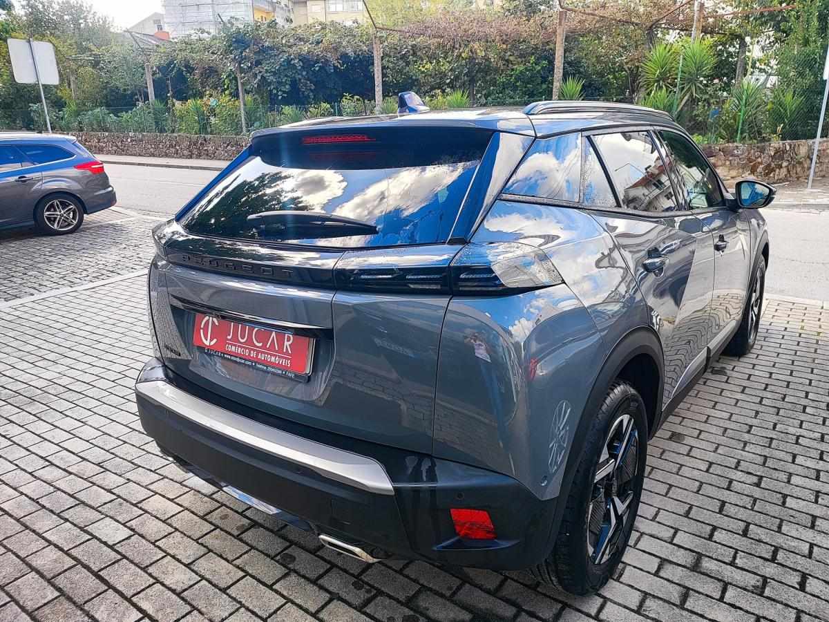 peugeot-2008-2024-gasolina-1199cc