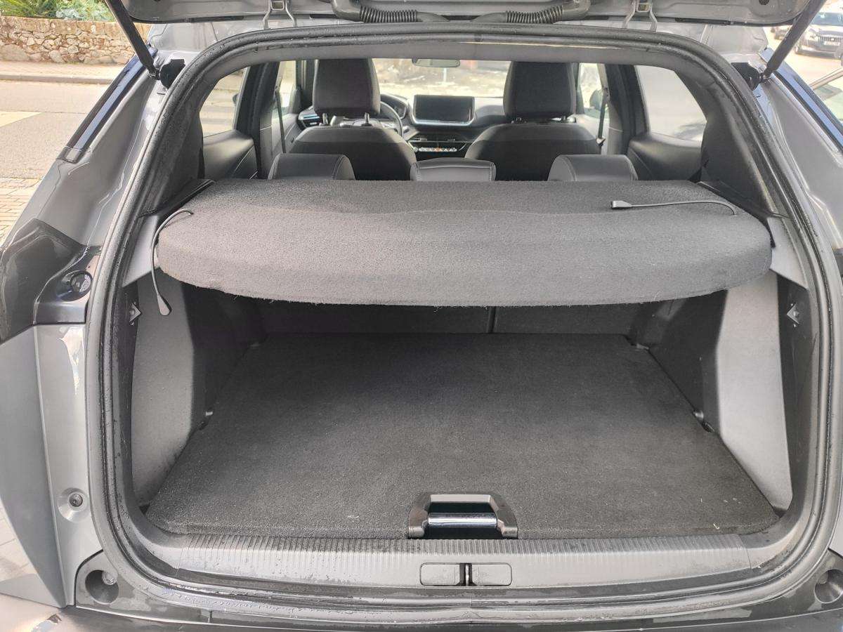 peugeot-2008-2024-gasolina-1199cc
